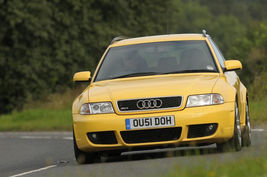  Audi RS4 Avant (B5, 8D) 2000 года  (UK) (фото 24 из 40)